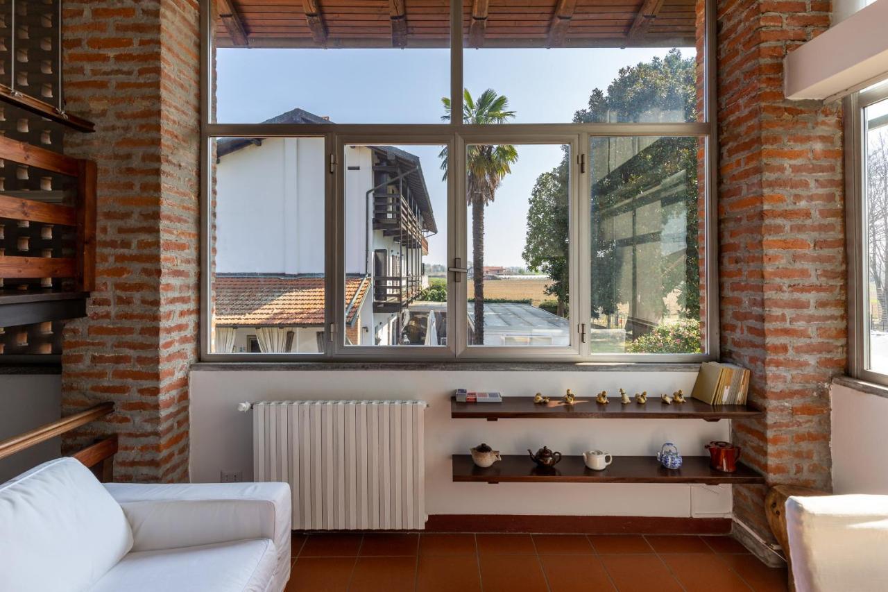 Cascina Cattabreghetta Bed and Breakfast Pombia Eksteriør billede