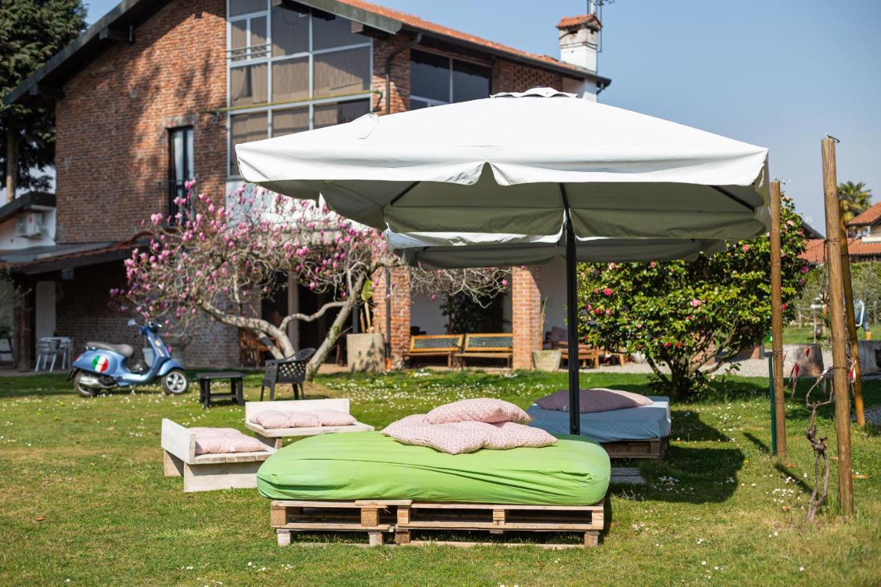 Cascina Cattabreghetta Bed and Breakfast Pombia Eksteriør billede